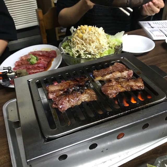 肉を食す